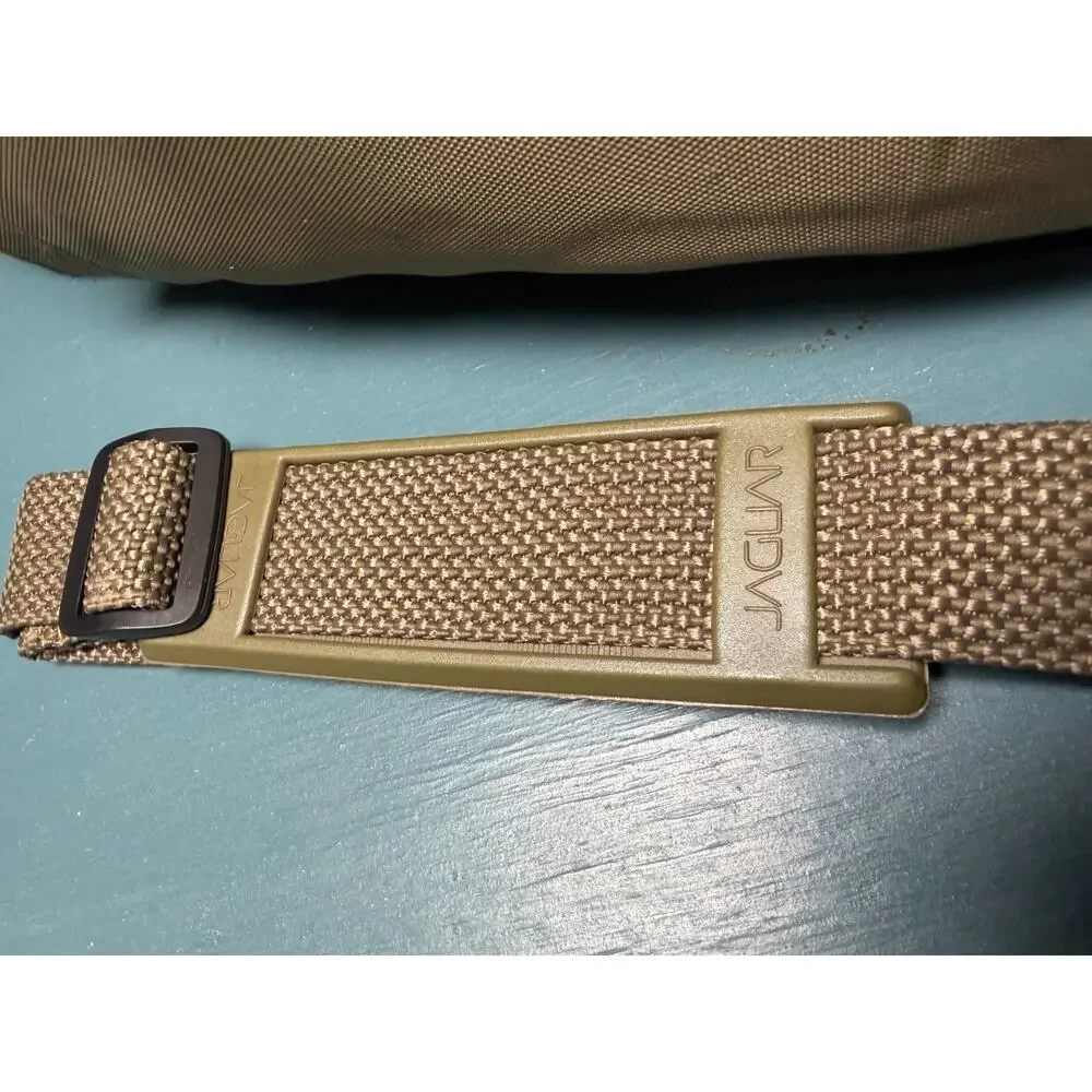 Jaguar item removable but